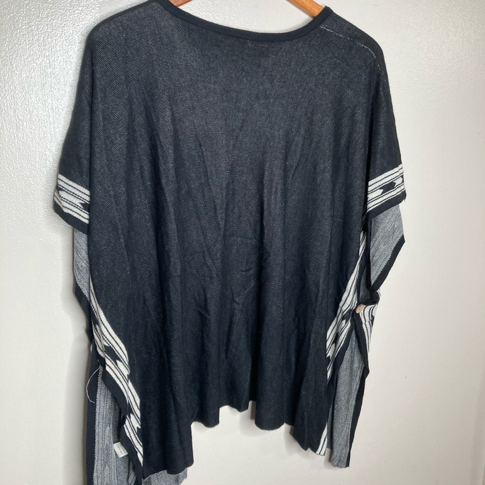 Francesca’s Cape Style Open Cardigan 4/$25 - Picture 2 of 8